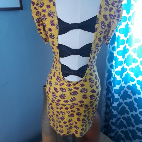 Mini dress - Picture 4 of 4